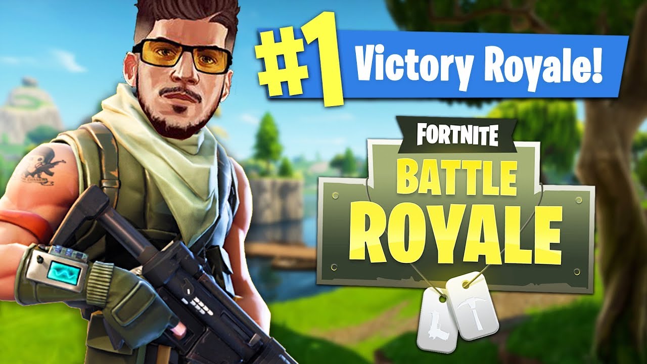 サムネイル画像 高画質 - typical gamer playing fortnite