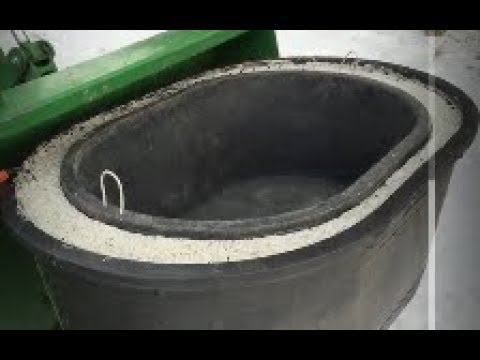 Featured image of post Metal Animal Water Trough / A small white chicken on a farm sits on a metal trough with water.