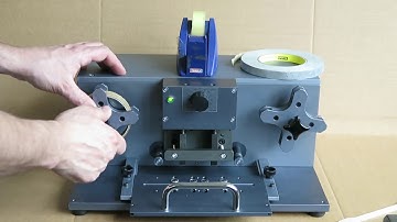 Automatic Sample Marking Tool for Video Extensometers