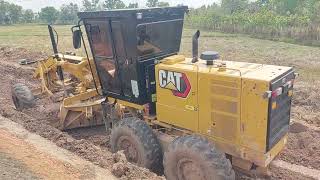 CAT 140K (K2) รถเกรดจัดเต็ม เจอ ชาติ เจริญทรัพย์ แข่งกันสักตั้ง งานขยายถนน motor grader