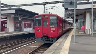 キハ200系2両編成の普通電車豊後竹田行き大分駅発車シーン