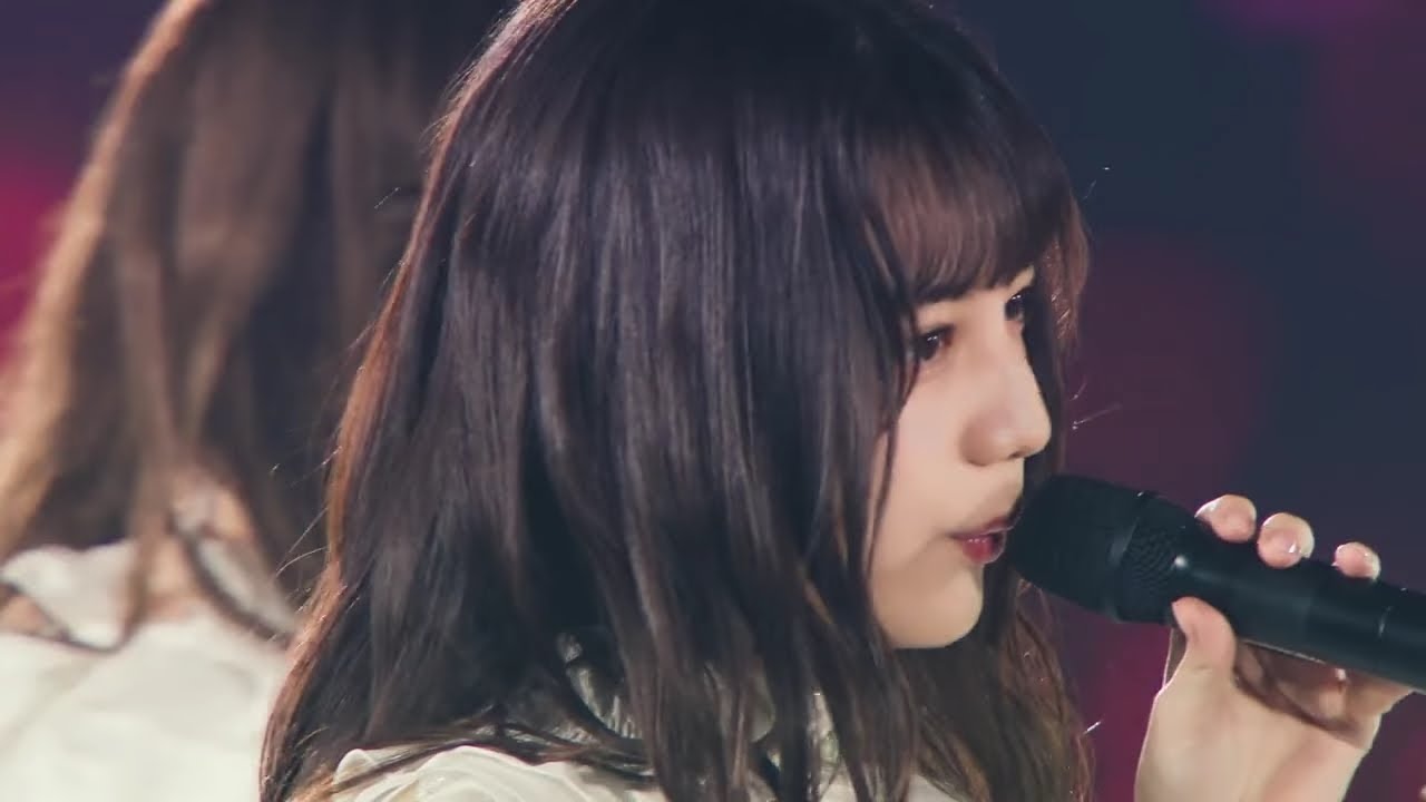 日向坂46 小坂菜緒 『Joyful Love』 - YouTube