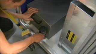 Attachment of the Compressor (UCB)