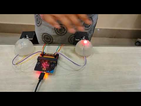 Light Catching Game on Microbit