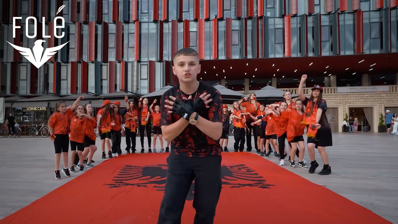 Sejgi Lahi - Armata Kuq e Zi