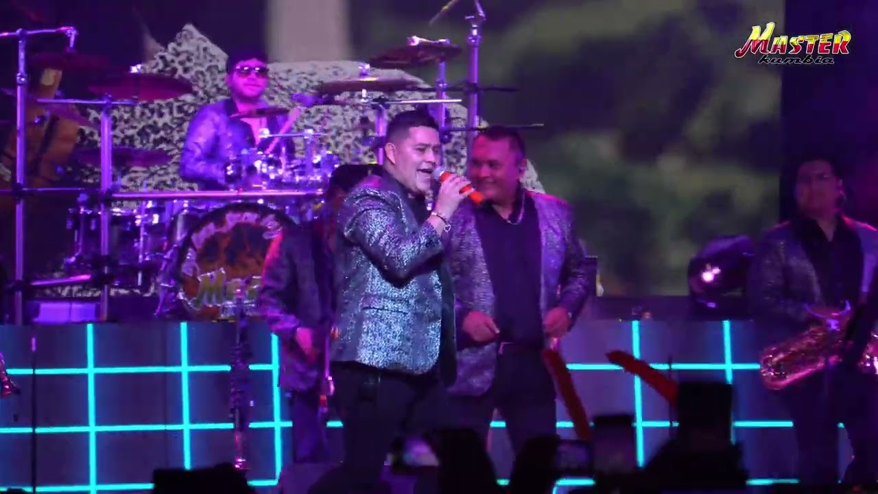 Master Kumbia - Te Me Vas A Volar/Es Mi Amante/Paloma Ajena (𝗘𝗻 𝗩𝗶𝘃𝗼 𝗱𝗲𝘀𝗱𝗲 𝗙𝗲𝗿𝗶𝗮 𝗫𝗺𝗮𝘁𝗸𝘂𝗶𝗹 𝟮𝟬𝟮𝟰)