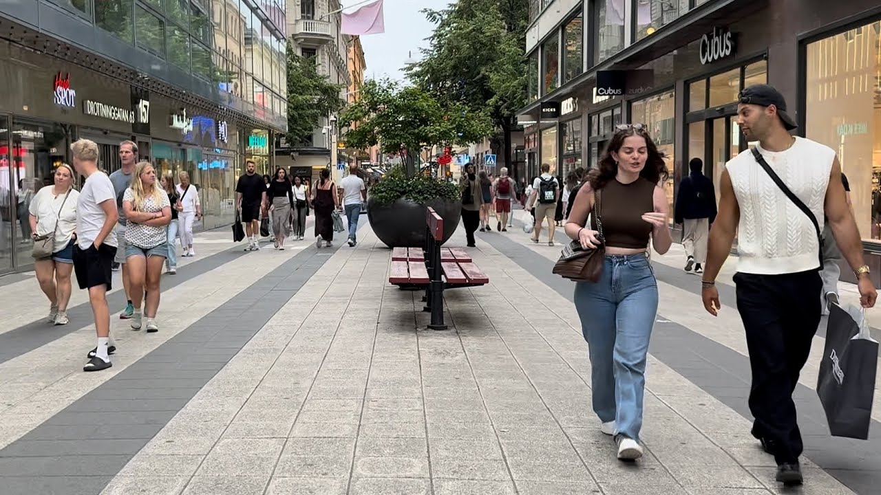 Walking Through Norrmalm – Stockholm City Life in Summer