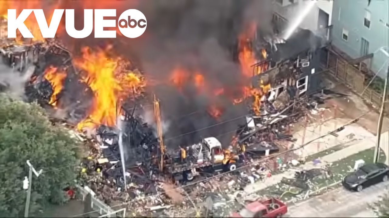 Investigation underway after 3 dead in Dallas apartment explosion - YouTube