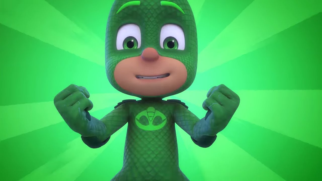 GIANT SUPERHEROES! | PJ Masks Official