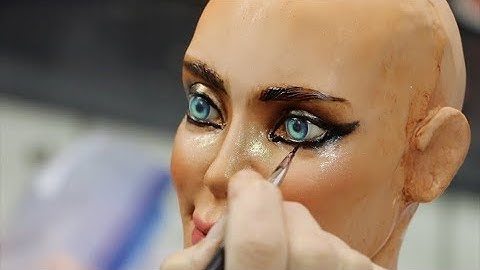 Realistic Edible Eyeball Tutorial