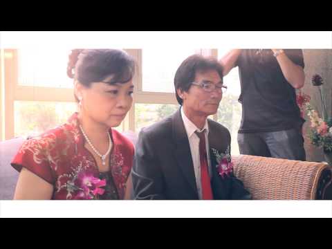 顗合&婷惠 結婚紀錄精華版（感動溫馨），官方攝影：田中馬拉松拍攝團隊/創意實踐家官方攝影/求婚企劃專業/婚禮錄影/活動錄影專業團隊/商業攝影專業/政府機關指定攝影/運動賽事攝影首選/EFP多機直播