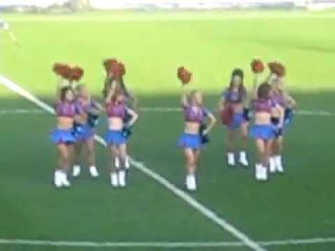 The Crystals Cheerleaders - LMFAO Sexy and I know it - Half Time Routine CPFC - 2/1/2012