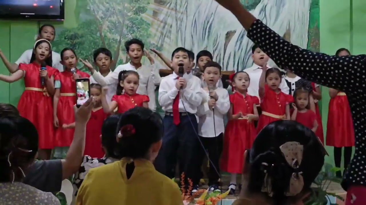 Not Afraid children choir UPC Paenaan 