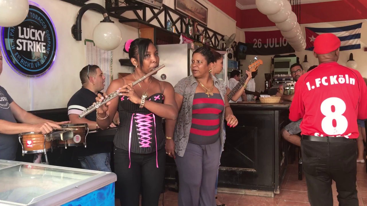Havana Music in Lucky Strike Bar