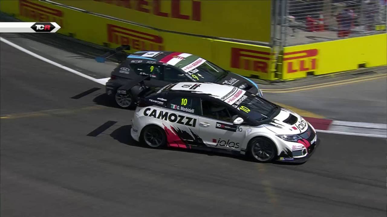 tyres uae Chaos downtown. 2016 Singapore, TCR Round 18 clip