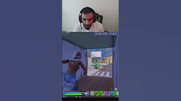 والله وايد لعيب انا 