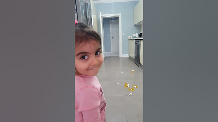 Mila Annesinden Gizlice Mutfaktaki Yumurtaları Yere Attı Kırdı.