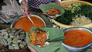 KETEMU PECEL PINCUK DAUN JATI LANGGANAN BOS & PEJABAT?! NASI PECEL MBAK LIS BLORA