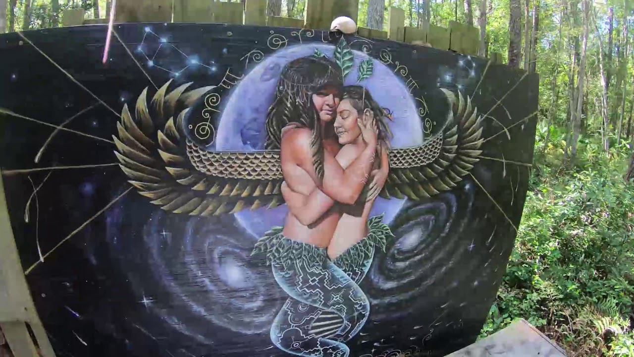 Hostel in The Forest - Brunswick, Georgia Gathering