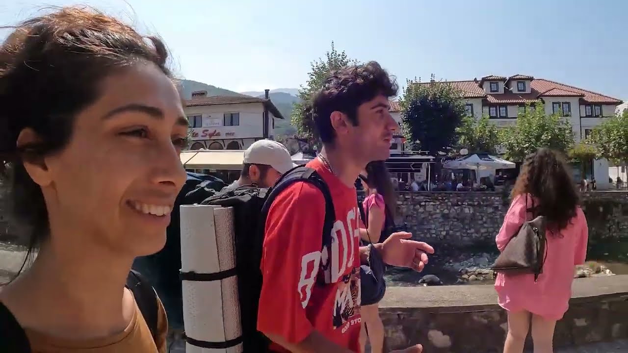 Burada TÜRKÇE Konuşmayanı DÖVÜYORLAR ! KOSOVA