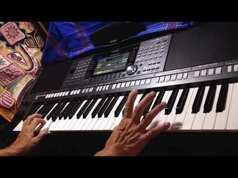 淚的小雨 長崎は今日屯雨だつた Tear In The Rain played on Yamaha PSR-S970 by Holmes #195