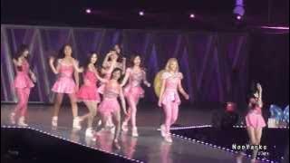 140111 Girls' Generation World Tour in Bangkok 2014 - Say Yes