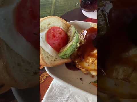 Βίντεο: Τα 9 καλύτερα εστιατόρια στη Lahaina