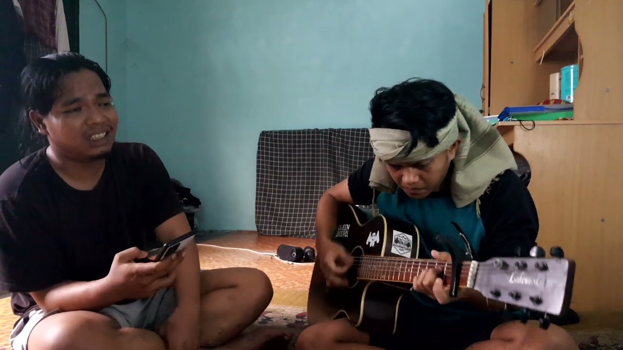 Tiara Kris (Malaysia) Cover Ibrahim Azmi Pong YouTube