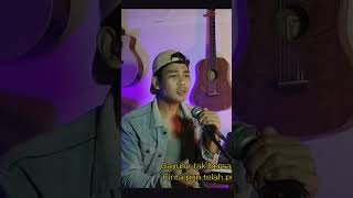 gayung tak bersambut !!! Orang yang salah - Luvia Band (song)