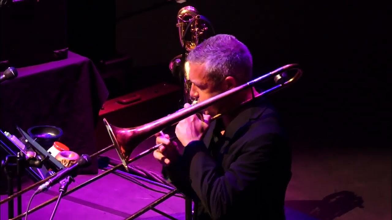 Van Morrison – 2025, live – Gloria – Wednesday, the 30th of April 2025 – Amare, The Hague Van Morrison – 2025, live – Gloria – Wednesday, the 30th of April 2025 – Amare, The Hague