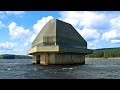 Capture de la vidéo 15 Zombie Proof Houses You'll Regret Not Seeing