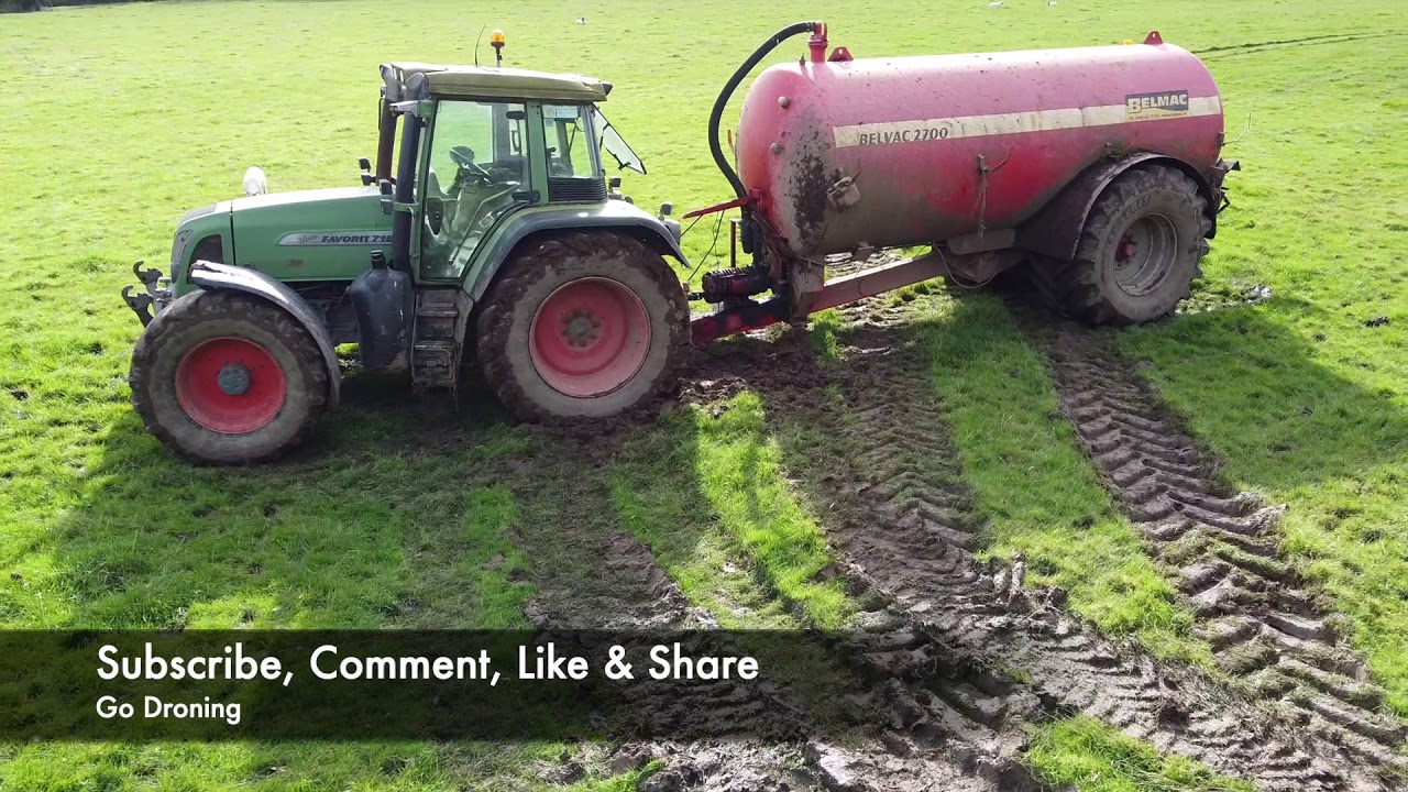 Fendt Tractor Spreading Slurry In A Wet Co  Meath Field 2020, Gets STuck & Pulled out By Second Fend