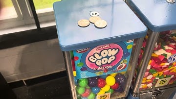 Bubble gum machine claw machine vending machine on the run episode 79