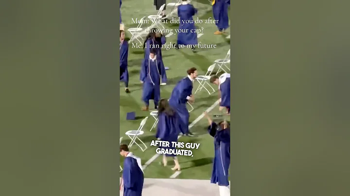 He took off running after his graduation ❤️