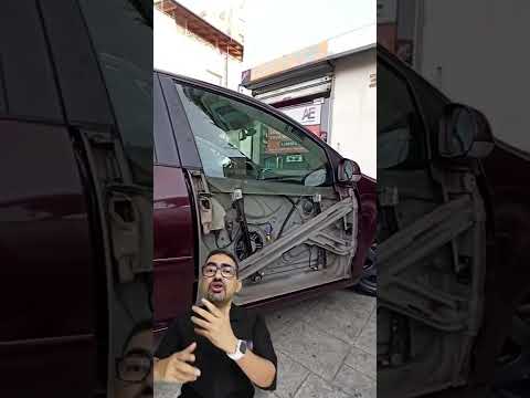 رافع زجاج السيارة اول مرة اشوفه