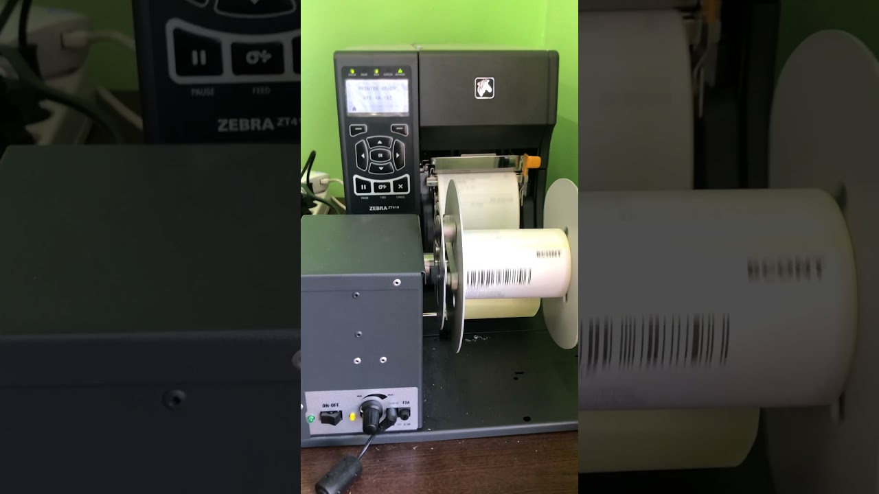 Печат на Етикети за Товарителници на Куриер Еконт Баркод Принтер Zebra ZT410 Print Courier Waybills