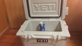 YETI（イエティ）クーラーボックス　ローディ　20qt. タン