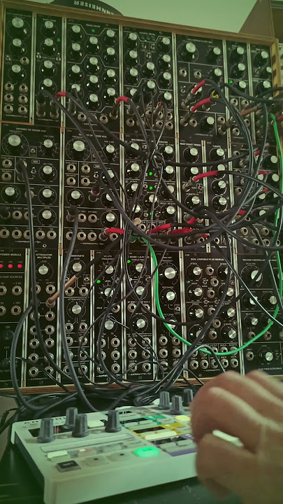 Synth Jam - Day off tomorrow so today totally feels like a Friday!