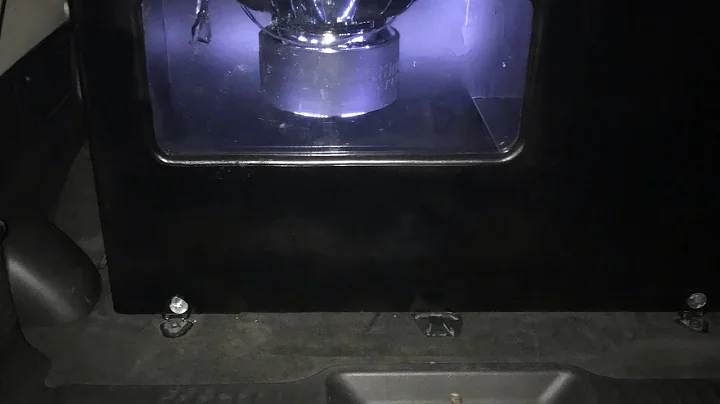 Sundown Audio 18” zv5 on a Taramps Smart 3 Bass w/ Extras