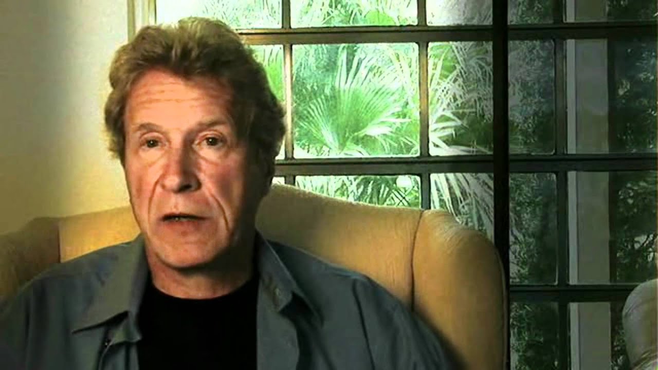 FLASHBACK: CONFESSIONS OF AN ECONOMIC HITMAN – JOHN PERKINS