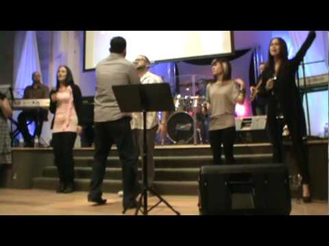 Melissa's concert- To Worship You I Live/Jaime Nav...