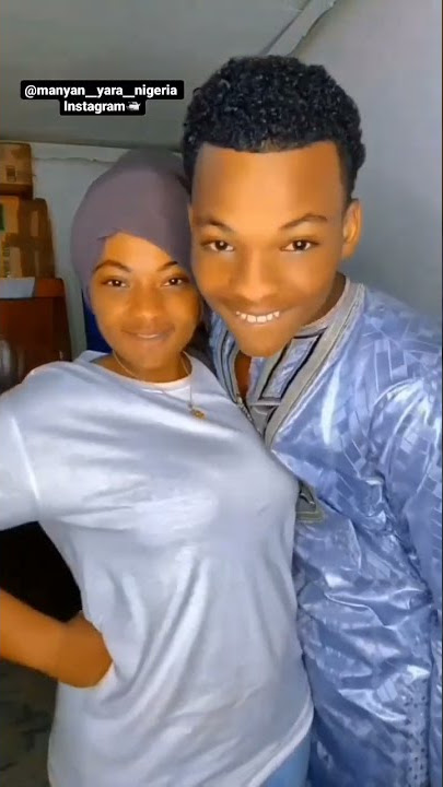 Kalli yadda take rungume shi a daki hadda taba nono