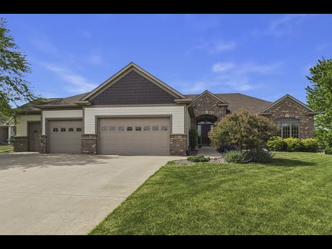 1545 Century Knoll Lane, Rochester, MN home video tour