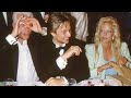 Sylvie Vartan et Johnny Hallyday montent les marches du festival de Cannes avec leur fils David