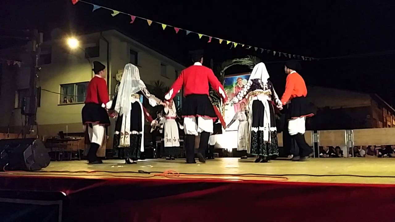 Gruppo folk Santa Chiara di Cossoine - Ballu cantau