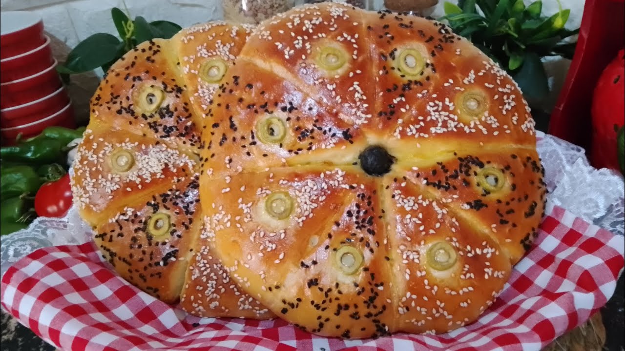 خبز الدار 🍪بالفرينة والزيتون🫒من أروع المخبوزات لي درتها في قناتي👍