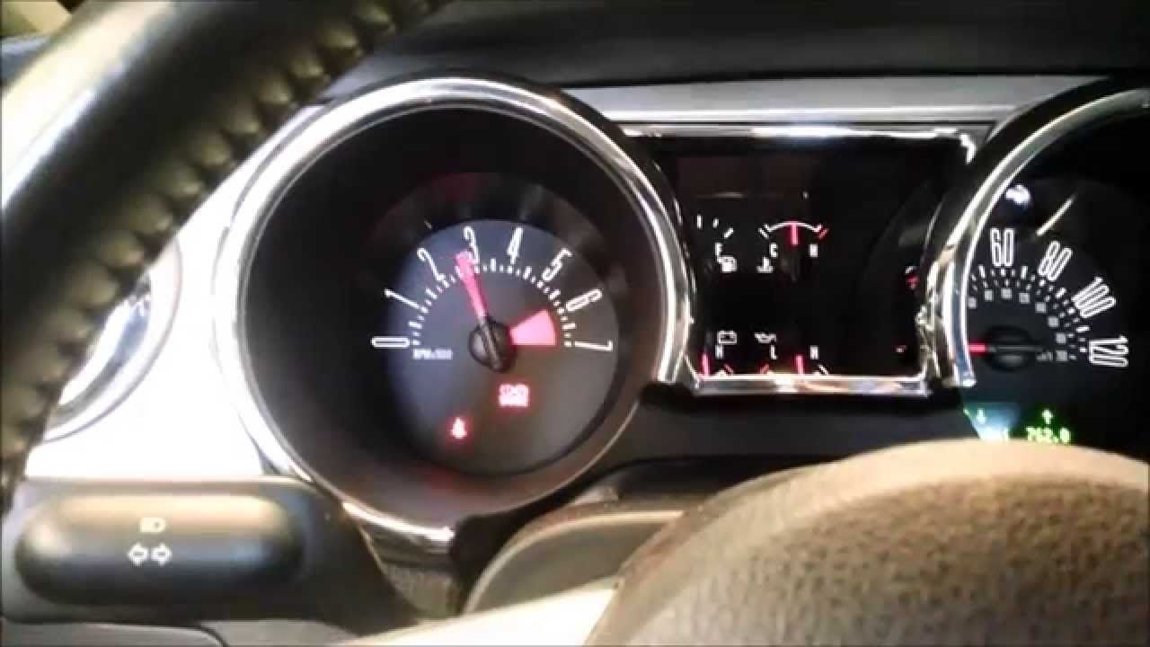 07 Mustang V6 Sound - YouTube