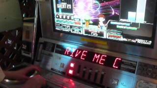 Beatmania IIDX Lincle - Drive Me Crazy ANOTHER
Drive Me Crazy by kors k feat. Misuzu Furukawa (Difficulty: 10, DJ Level: AA)
Lincle is really fun! I only wish I could have played it more :(
Played at Tokyo Leisure Land in Akihabara, Tokyo (it seemed appropriate). Thanks to Jon for filming!
Beatmania IIDX is copyright Konami Digital Entertainment Inc, with whom I am unaffiliated. This video is not sponsored or endorsed by Konami. Beatmania IIDX Lincle - Drive Me Crazy ANOTHER