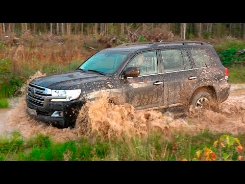 Toyota Land Cruiser 200 на бездорожье