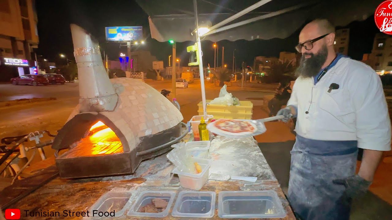 The first #pizza_bike in Tunisia - بيزا البيسيكليتّا : أوّل مرة بيزاريا متنقلة على بيسكلات في صفاقس